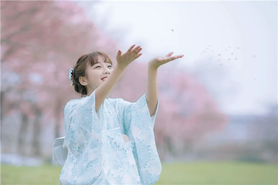 丝瓜视频看雨片截图