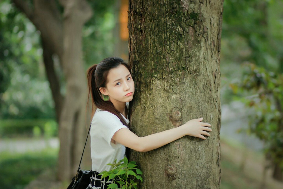 秋葵草莓丝瓜榴莲绿巨人截图